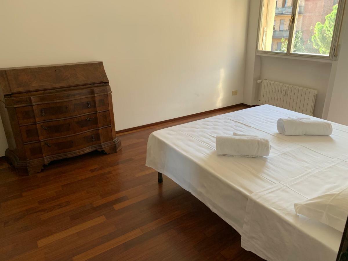Whouse Luxury Universita' Bolonia Exterior foto